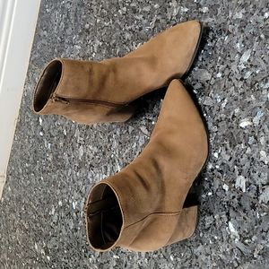 Genuine suede olive green/brown booties